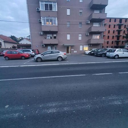 Raven2 Apartman Železnik Kültér fotó