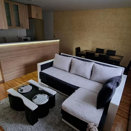 Raven2 Apartman Železnik Kültér fotó